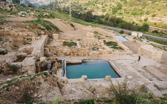 jerusalem ein hanya springs
